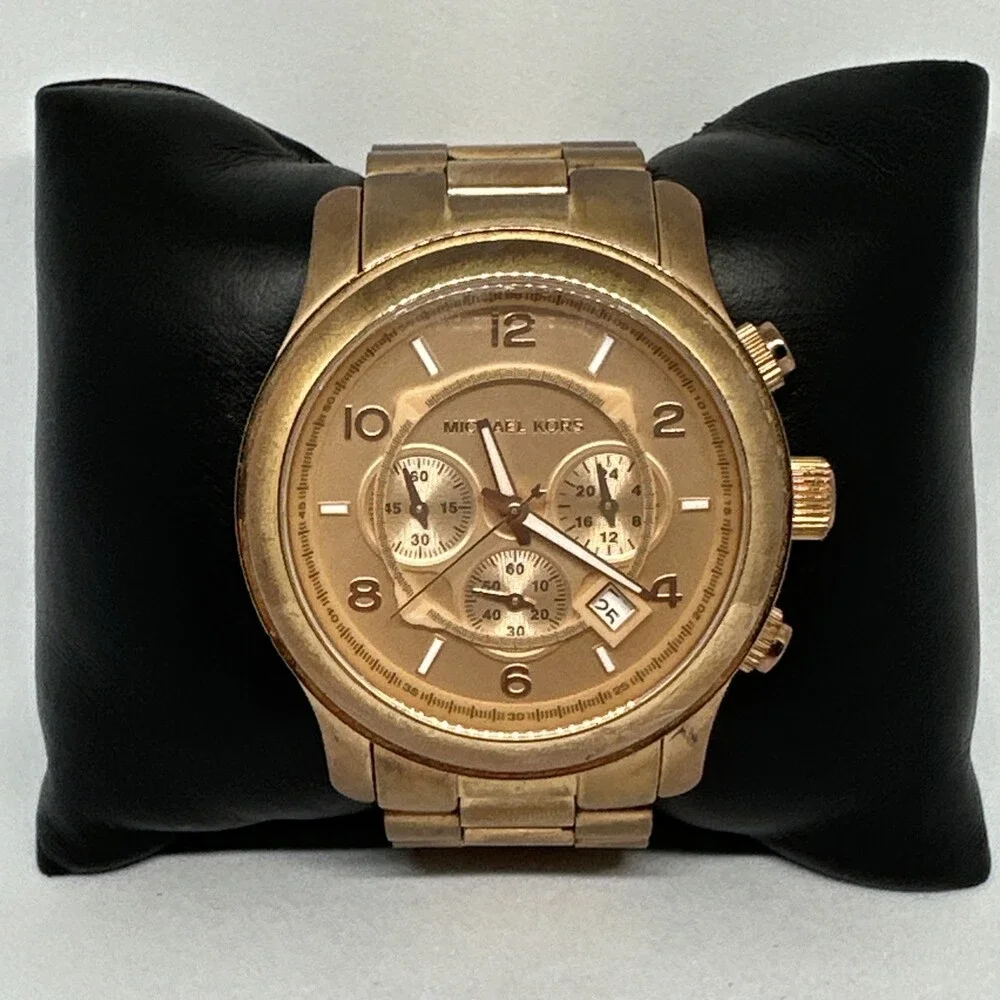 Michael Kors Runway MK8096 Men's Rose Gold Analog Dial Chronograph Watch HME661
